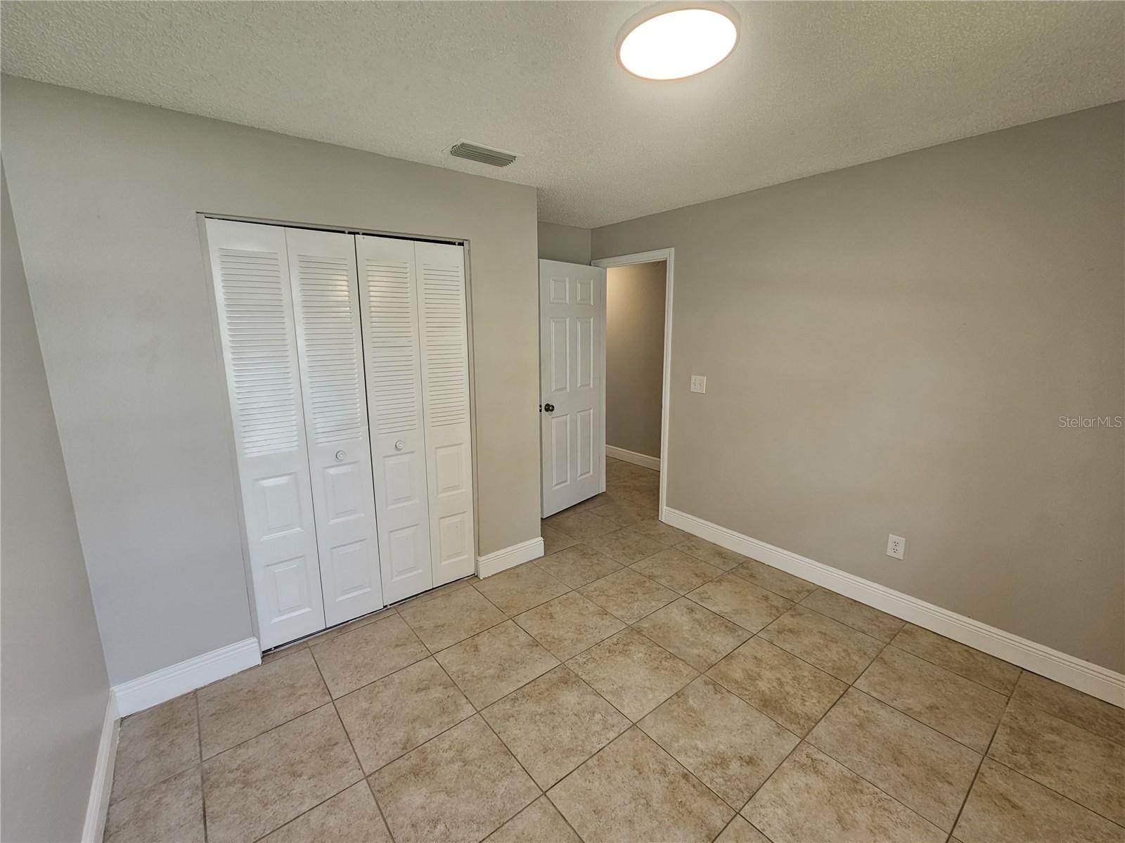 HEATHER LAKES UNIT 14 A - Residential Lease