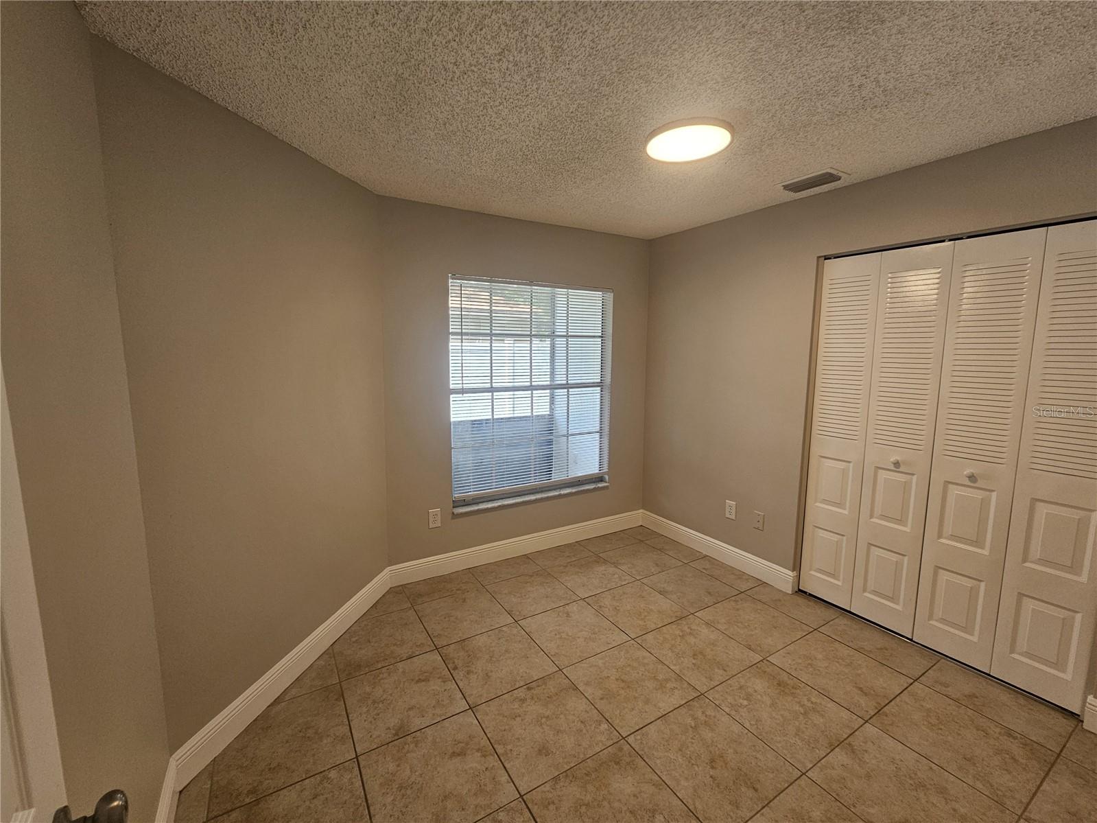 HEATHER LAKES UNIT 14 A - Residential Lease