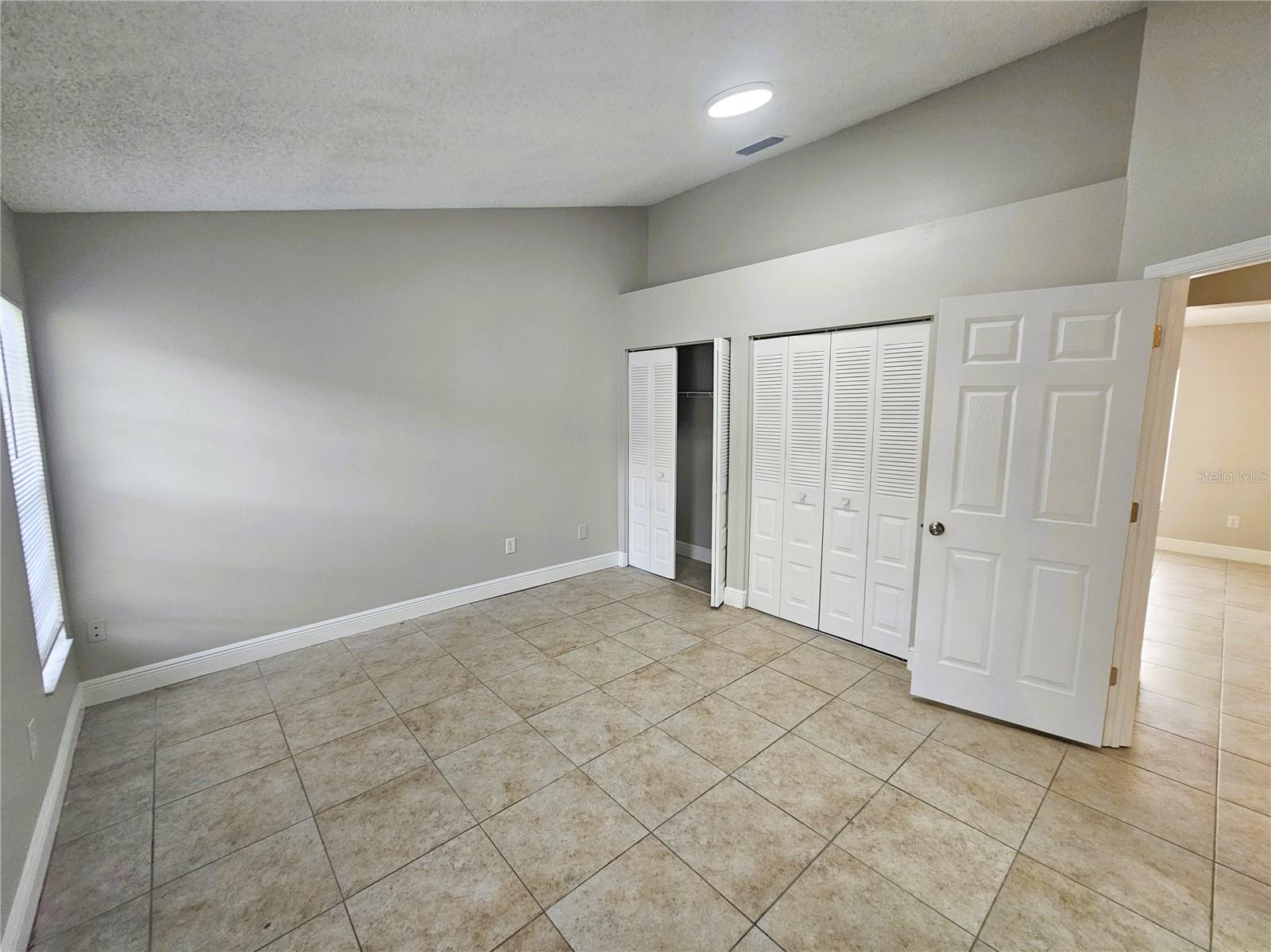 HEATHER LAKES UNIT 14 A - Residential Lease