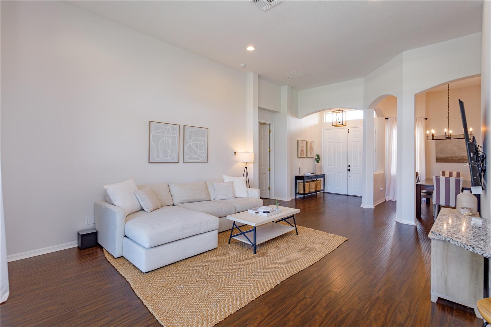 RETREAT AT WEKIVA - Residential