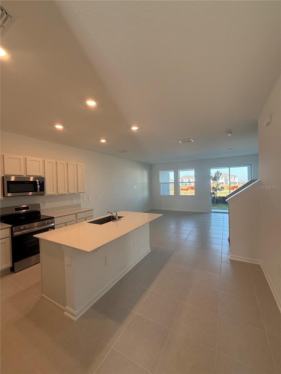 BRENTWOOD TWNHMS PHS 4 & 5 - Residential Lease