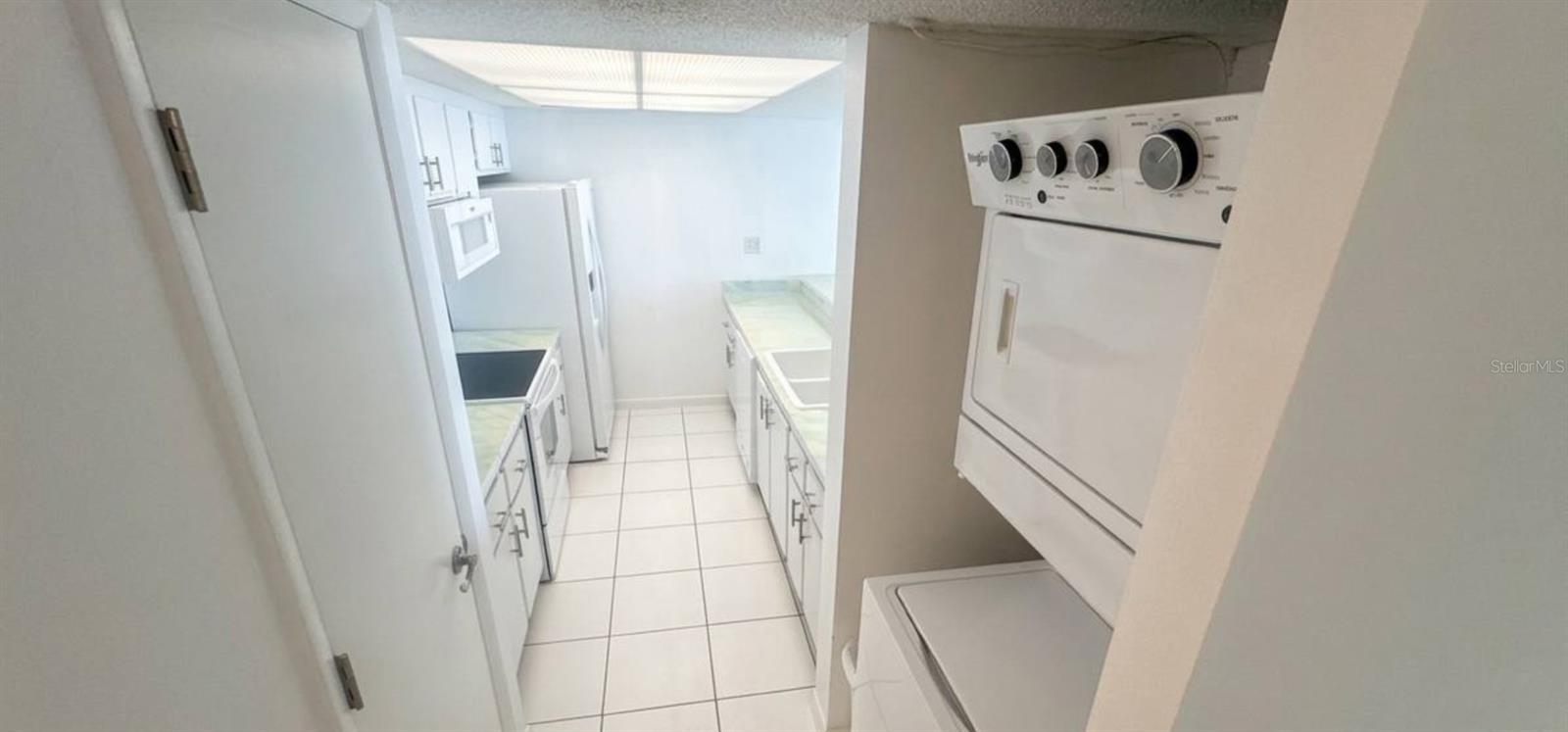 440 WEST CONDO - Residential Lease