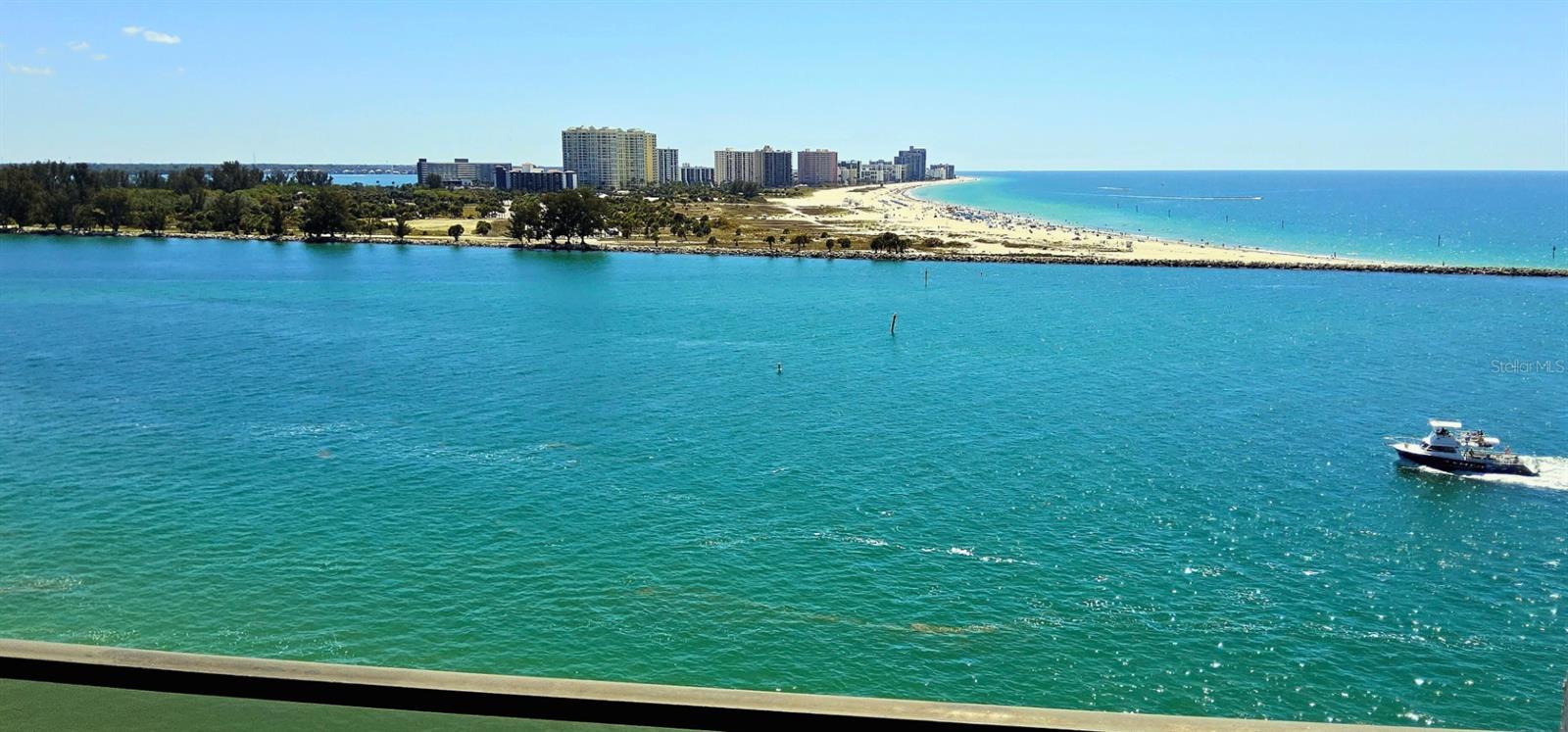 440 WEST CONDO - Residential Lease