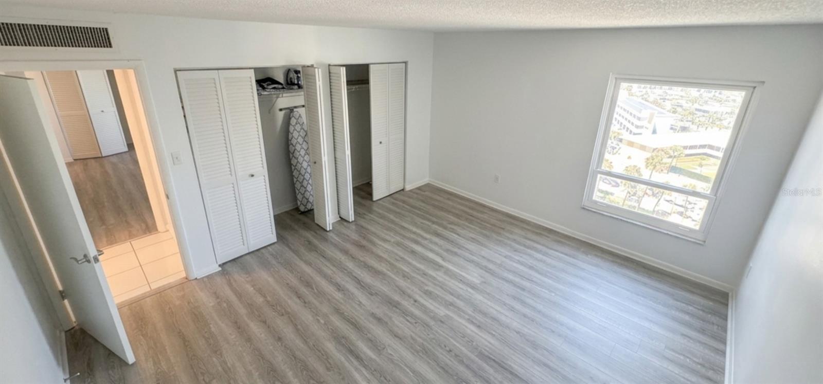 440 WEST CONDO - Residential Lease