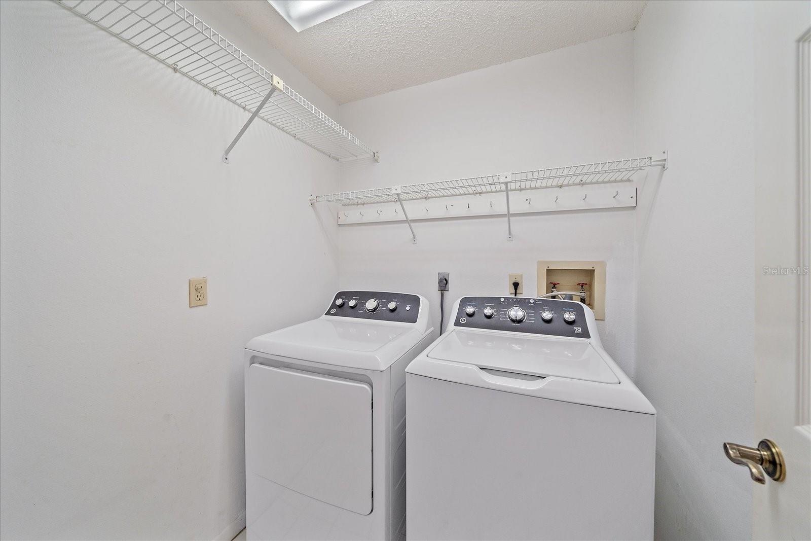 HUNTINGWOOD - Residential