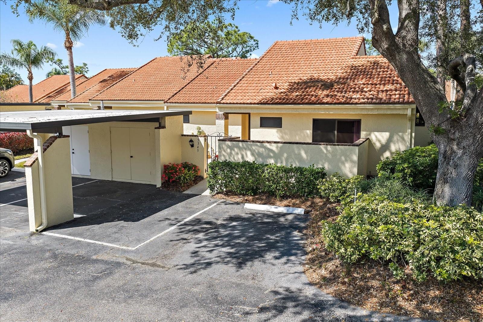 HUNTINGWOOD - Residential