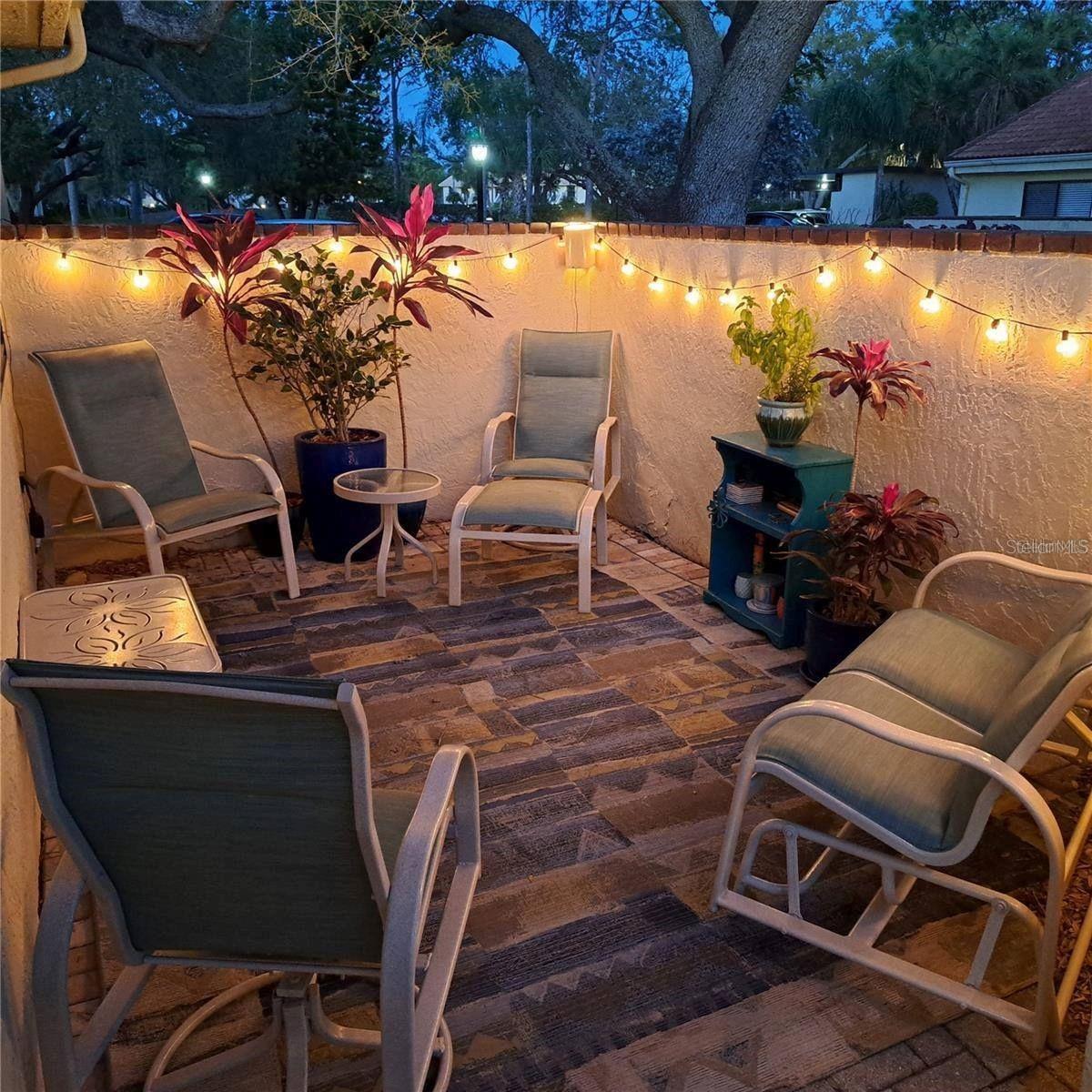 HUNTINGWOOD - Residential