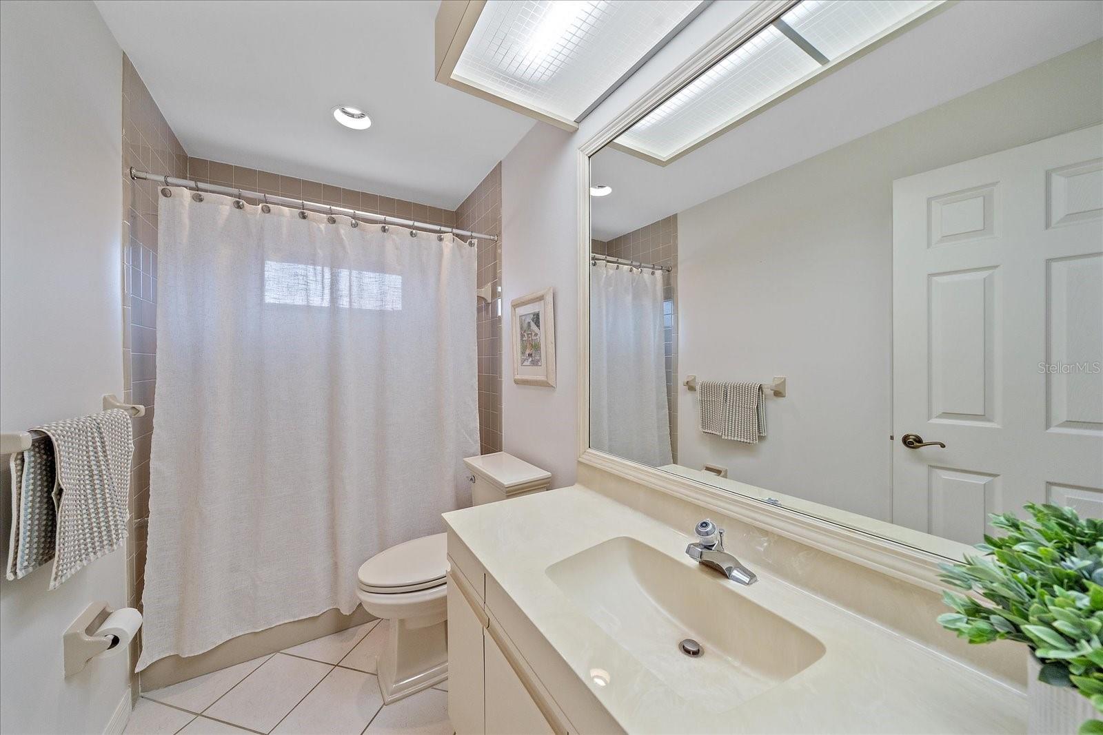 HUNTINGWOOD - Residential