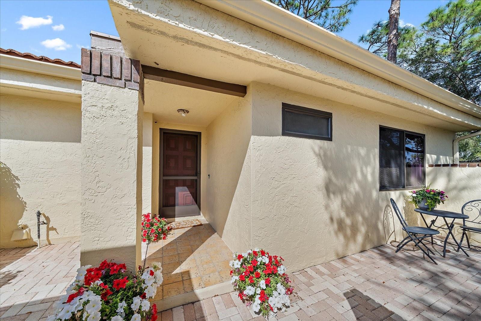 HUNTINGWOOD - Residential