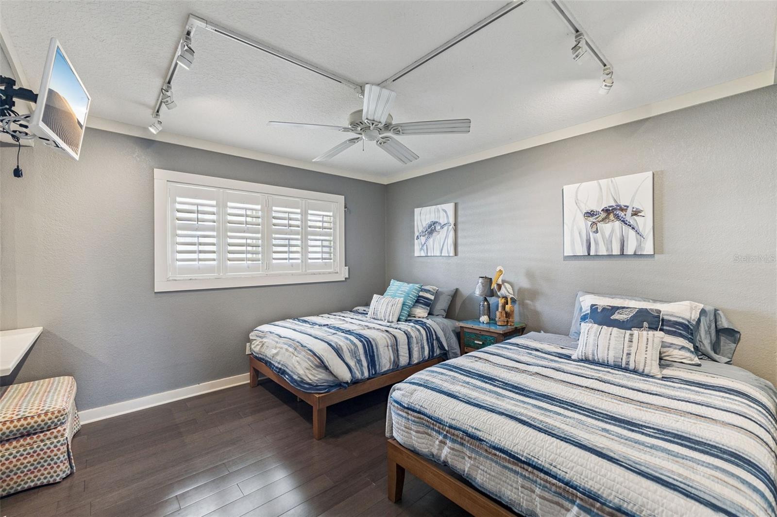 CHATEAU BY THE SEA - Residential