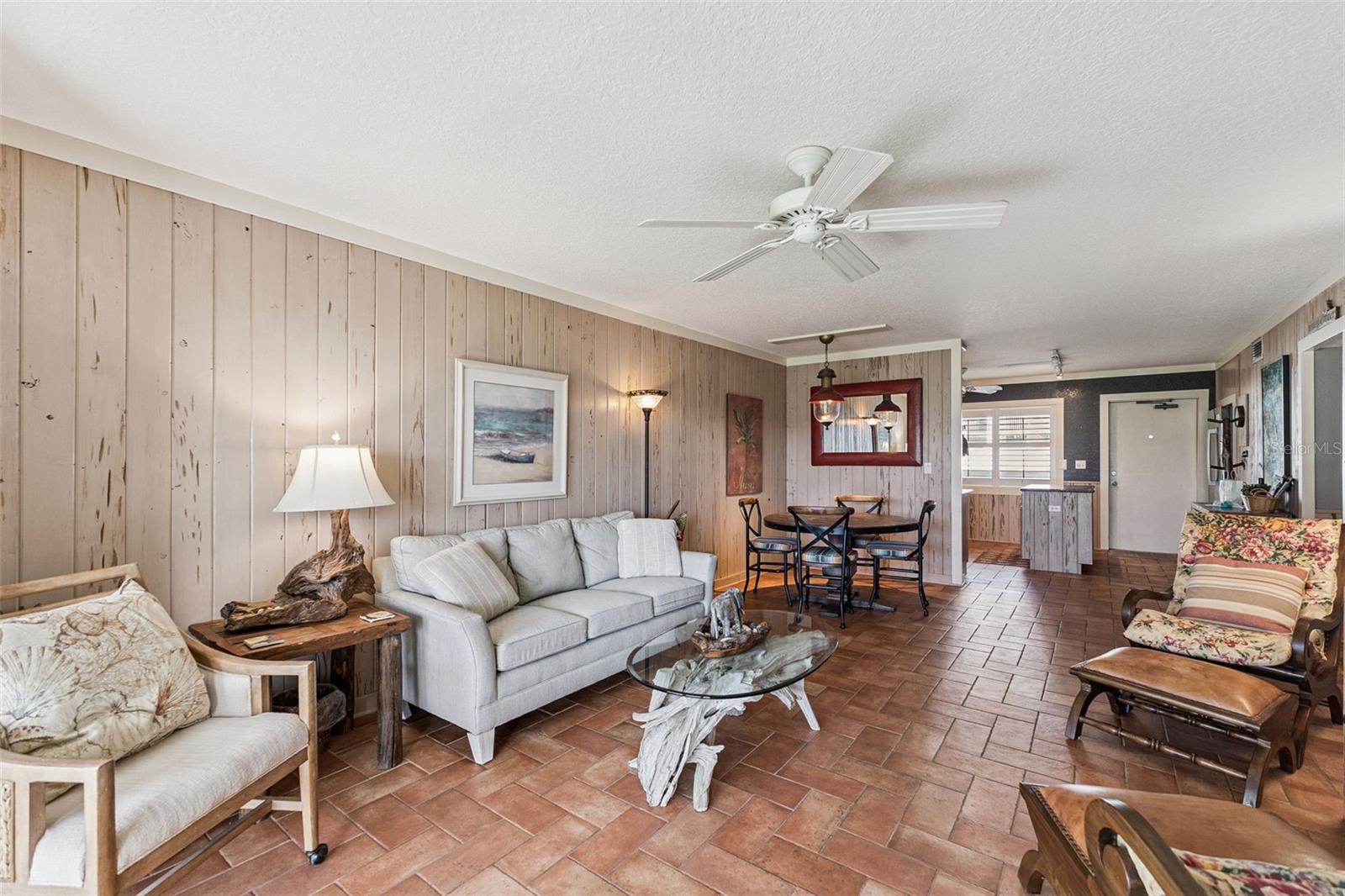 CHATEAU BY THE SEA - Residential