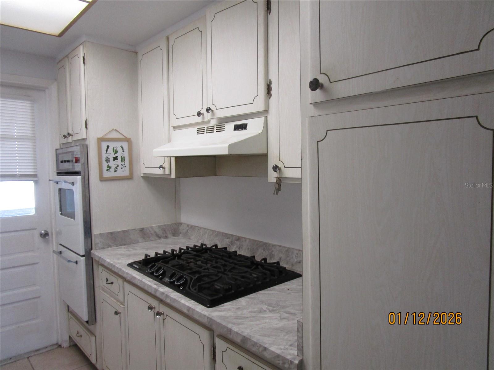 TOWN APTS CONDO - Residential