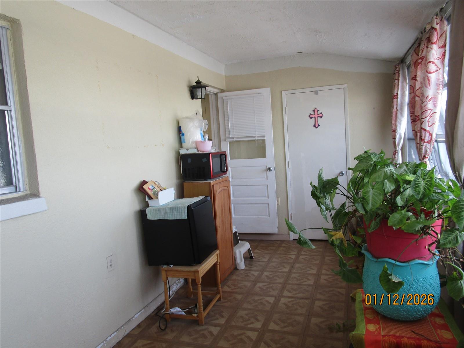 TOWN APTS CONDO - Residential