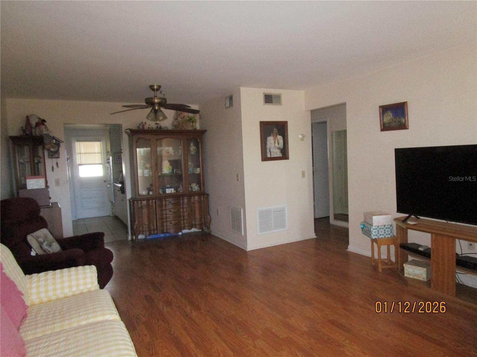 TOWN APTS CONDO - Residential