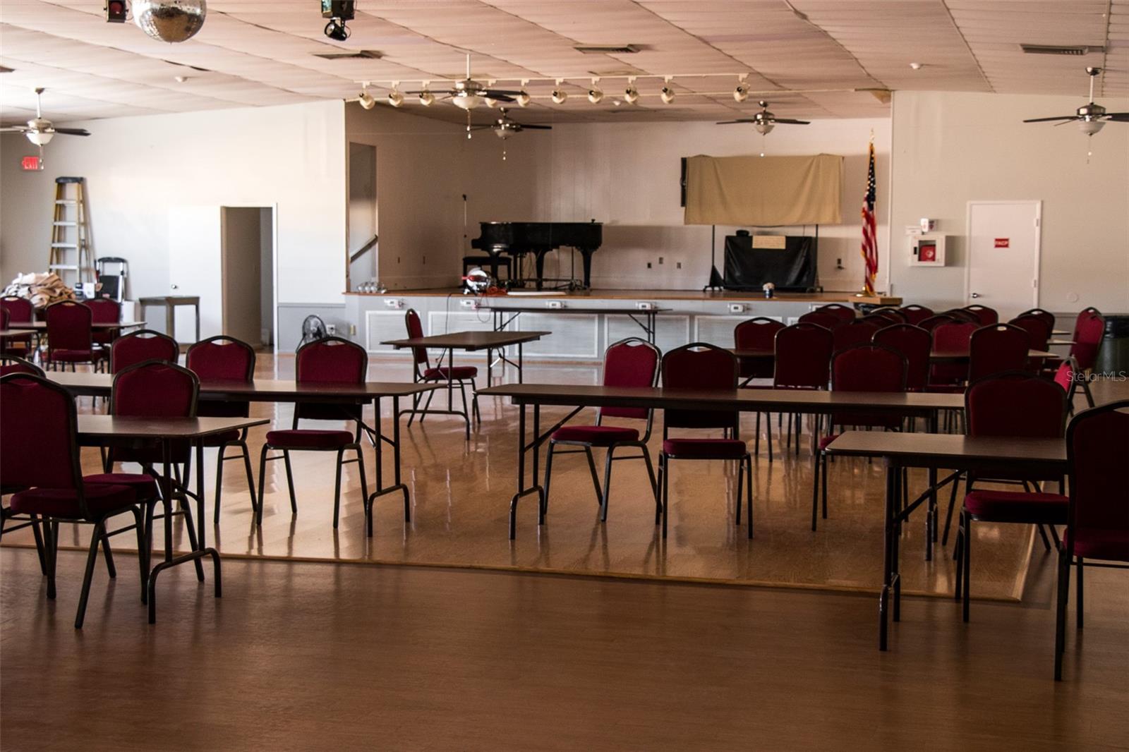 TOWN APTS CONDO - Residential