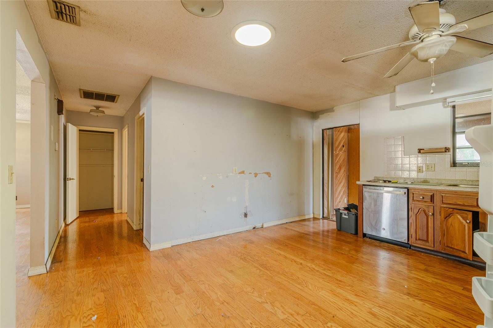 ORANGE BLOSSOM HILLS UN 12 - Residential