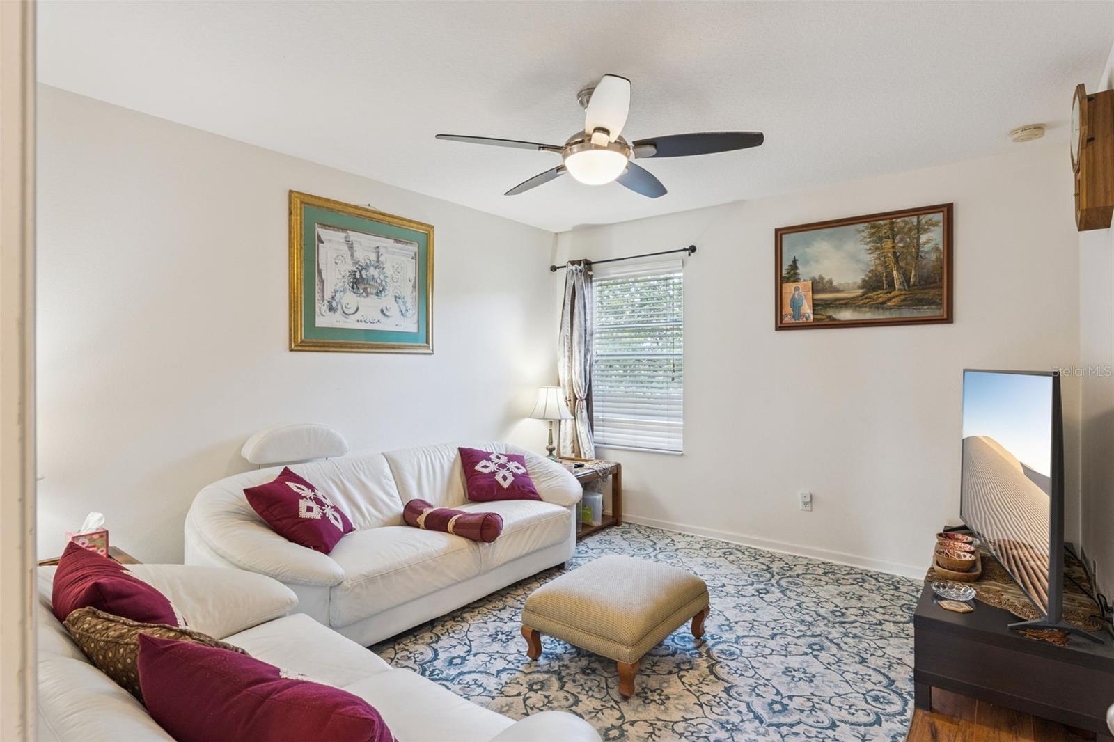 HERITAGE COMMONS - Residential