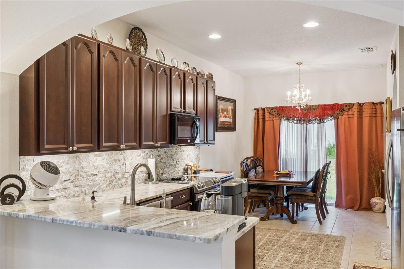 HERITAGE COMMONS - Residential