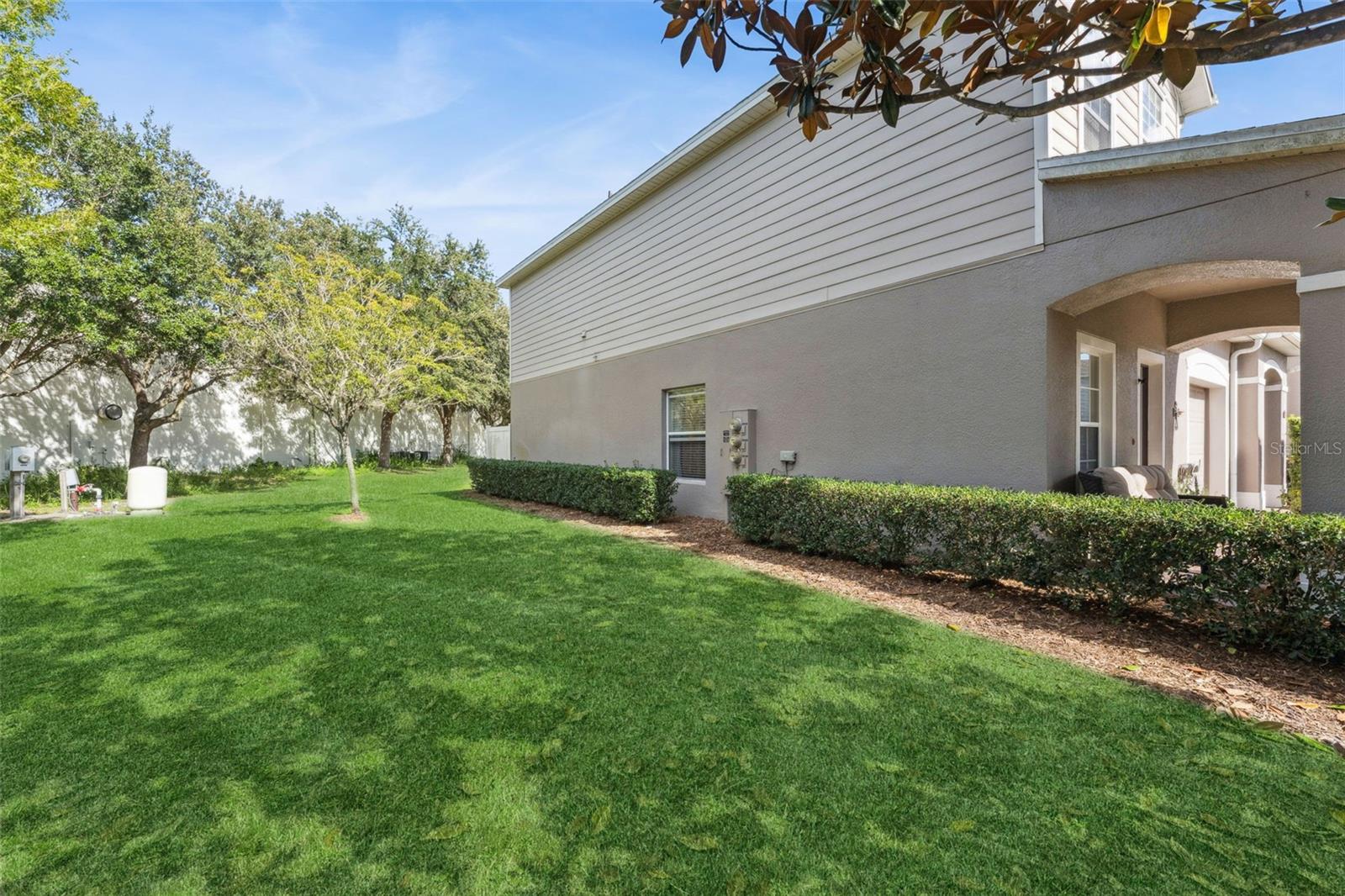 HERITAGE COMMONS - Residential