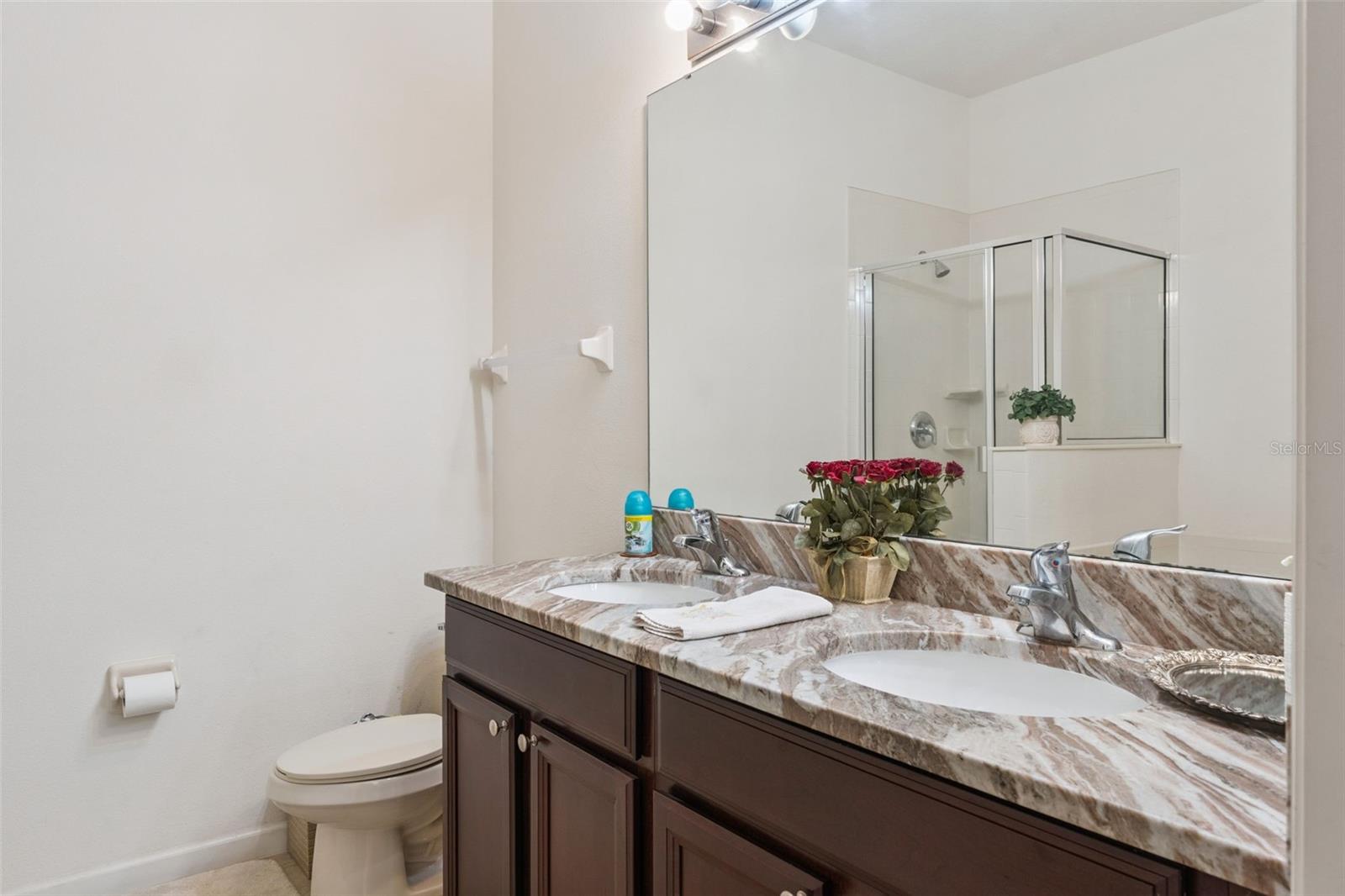 HERITAGE COMMONS - Residential