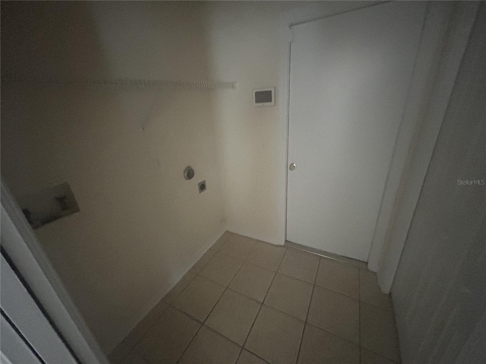 PROVIDENCE LAKES PRCL D PHAS - Residential Lease