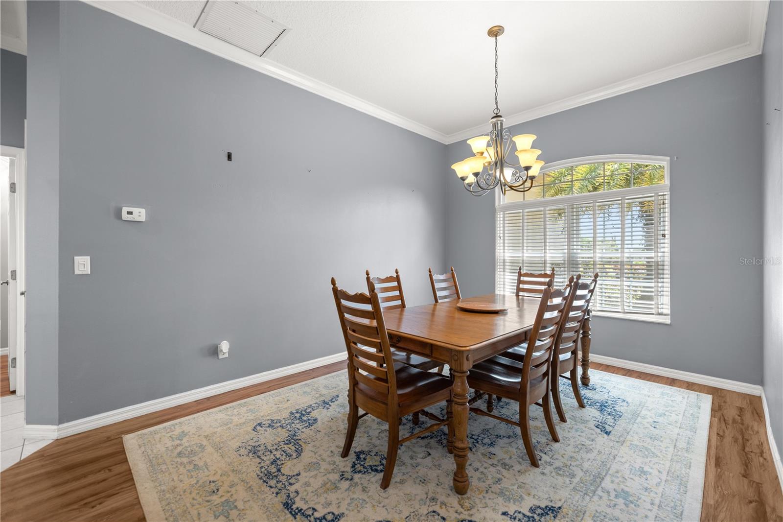 MARTINVIEW FARMS UNR - Residential