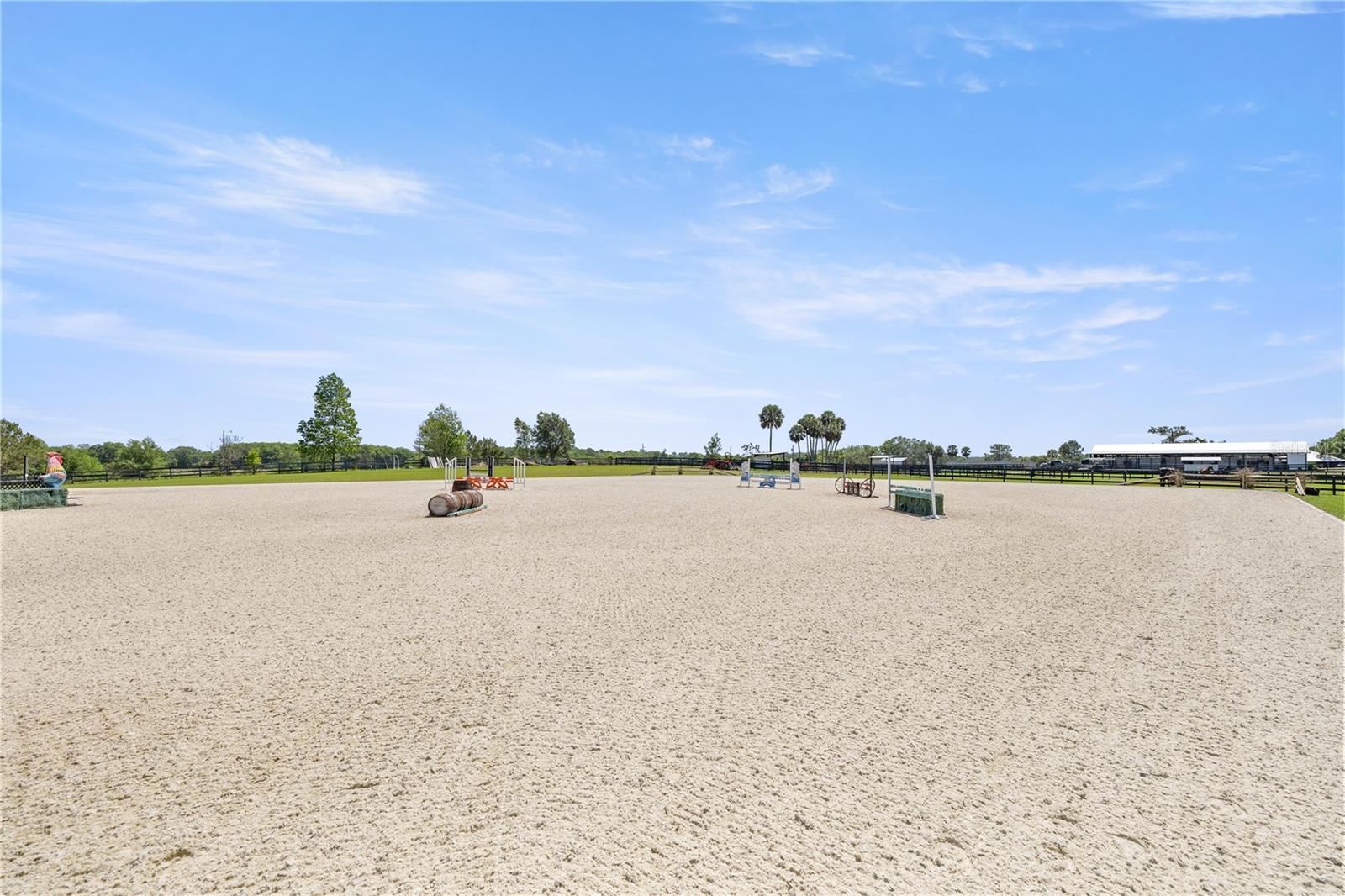 MARTINVIEW FARMS UNR - Residential
