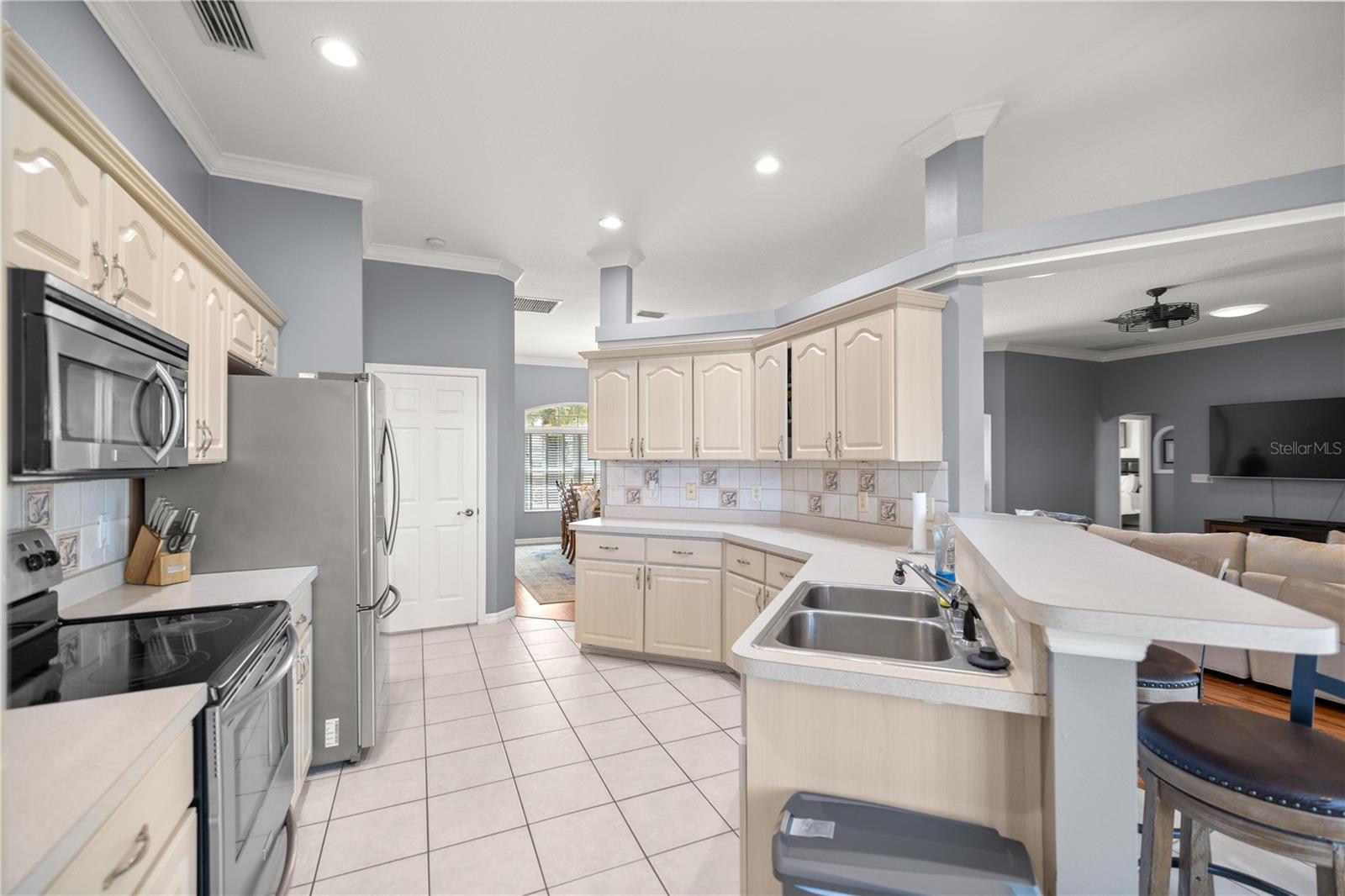 MARTINVIEW FARMS UNR - Residential