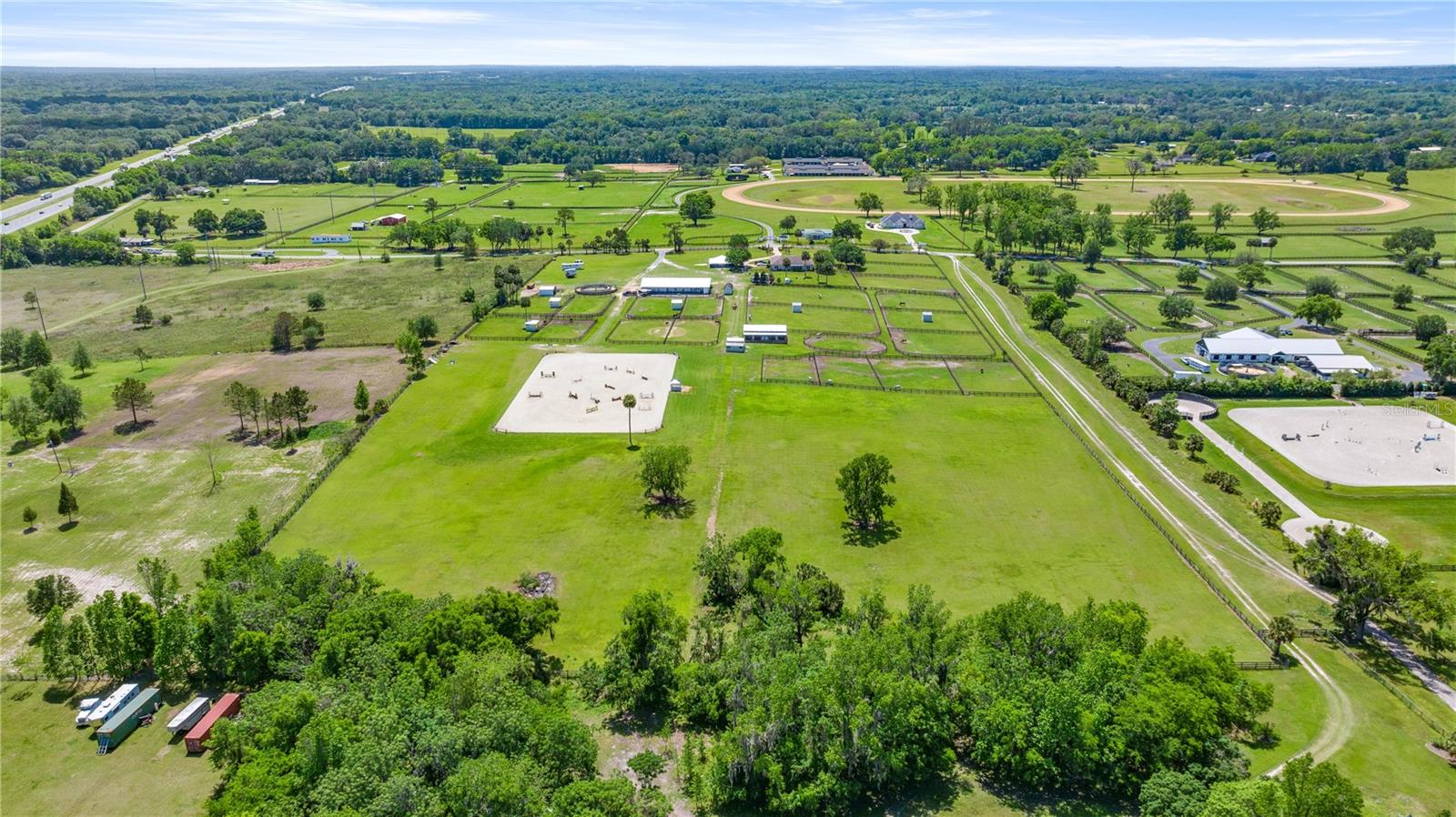 MARTINVIEW FARMS UNR - Residential