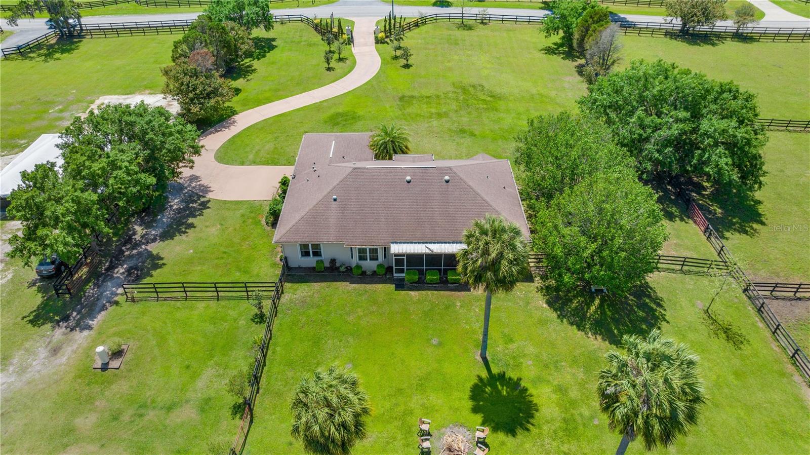 MARTINVIEW FARMS UNR - Residential