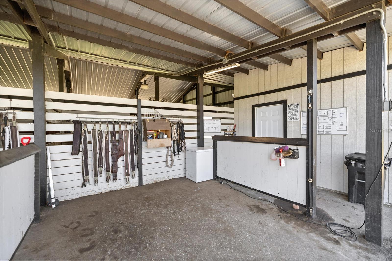 MARTINVIEW FARMS UNR - Residential
