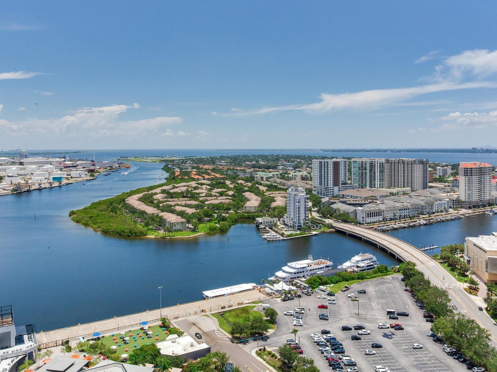 TOWERS OF CHANNELSIDE CONDO - Residential