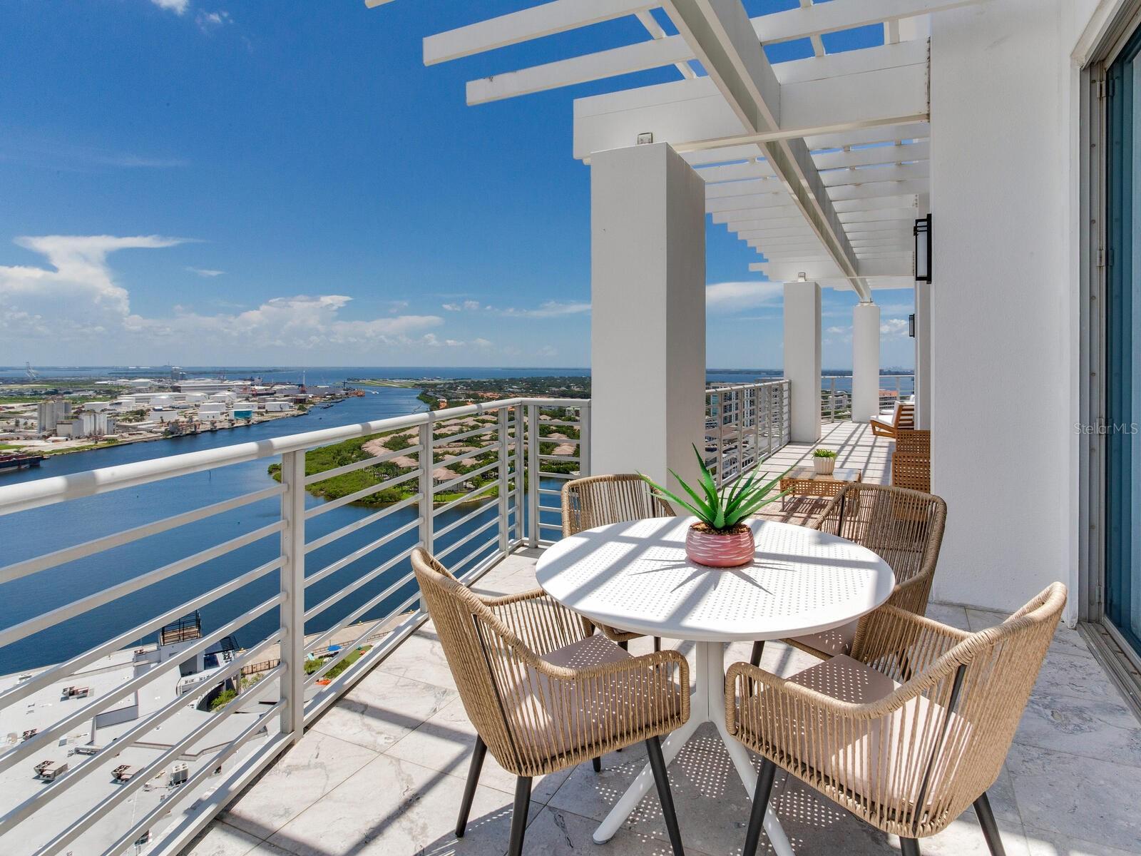 TOWERS OF CHANNELSIDE CONDO - Residential