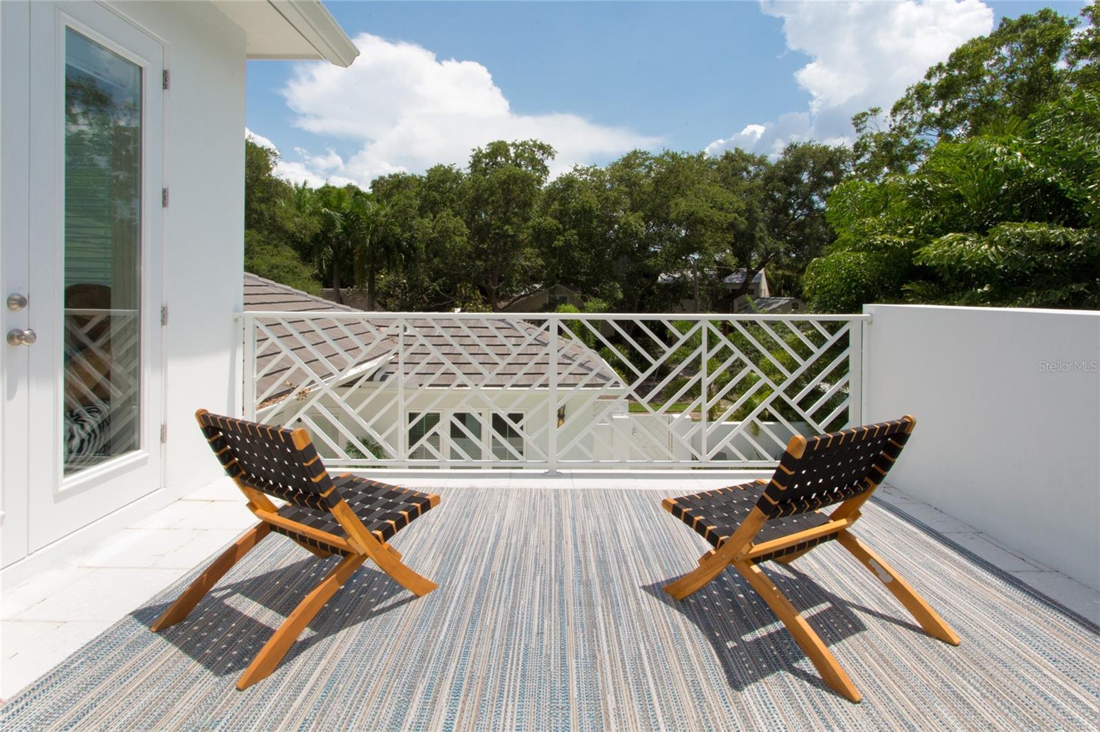 SNELL & HAMLETTS NORTH SHORE ADD - Residential Lease