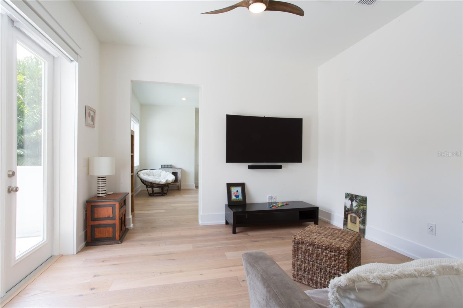 SNELL & HAMLETTS NORTH SHORE ADD - Residential Lease