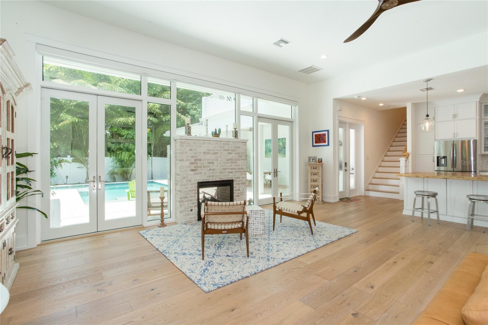 SNELL & HAMLETTS NORTH SHORE ADD - Residential Lease