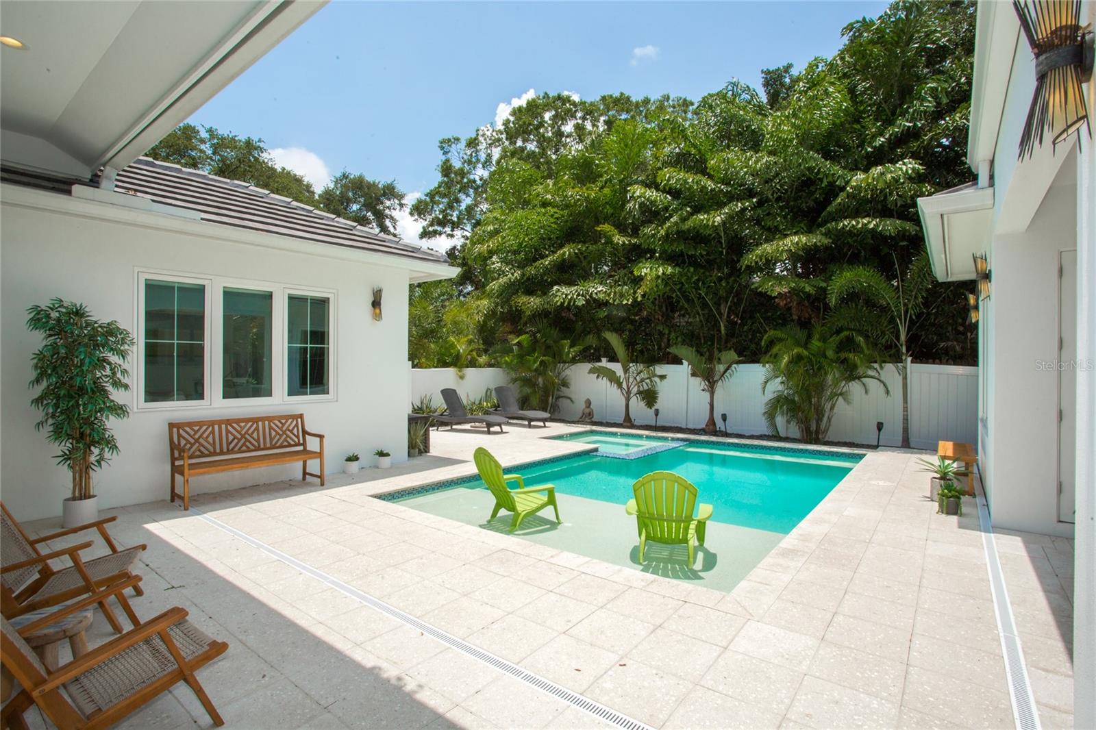 SNELL & HAMLETTS NORTH SHORE ADD - Residential Lease