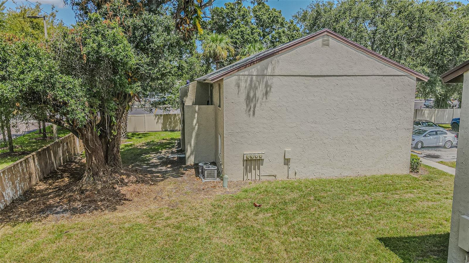 4215 EAST BAY DRIVE 1105B