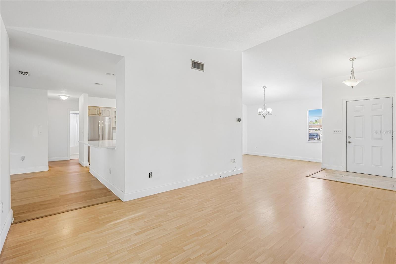SPRING HILL - Residential