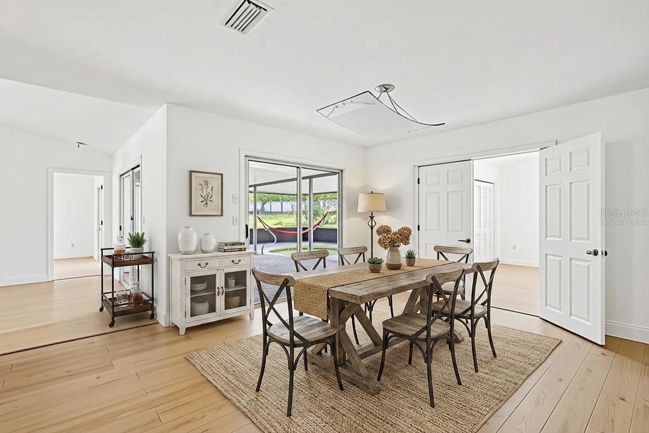 SPRING HILL - Residential