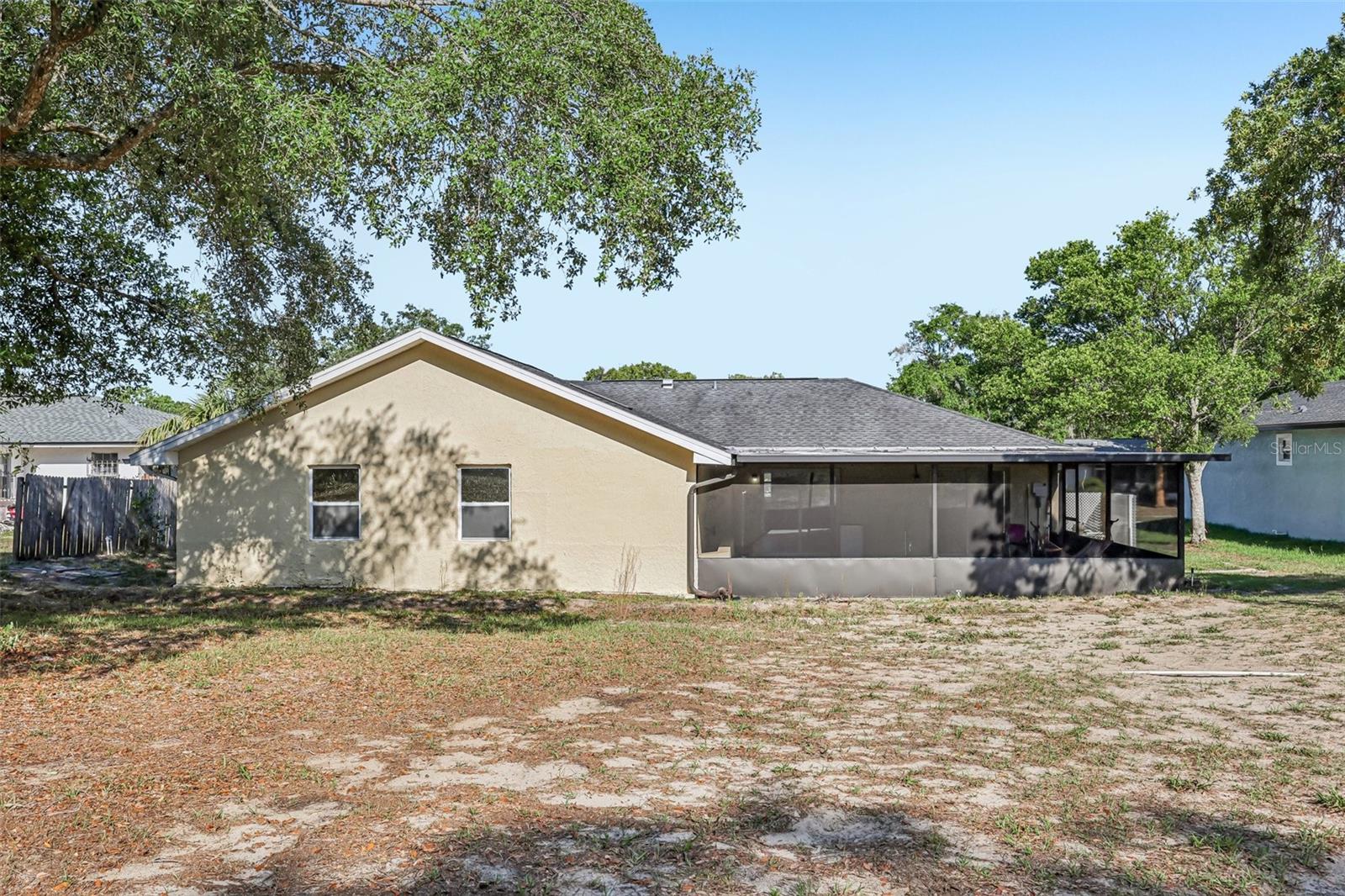 SPRING HILL - Residential