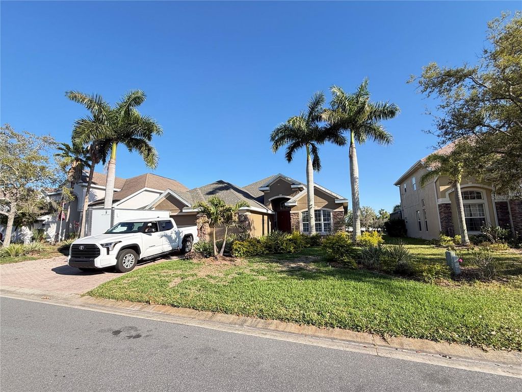 Photo of 3816 70th Avenue E, Ellenton, FL 34222 (MLS # A4687272)