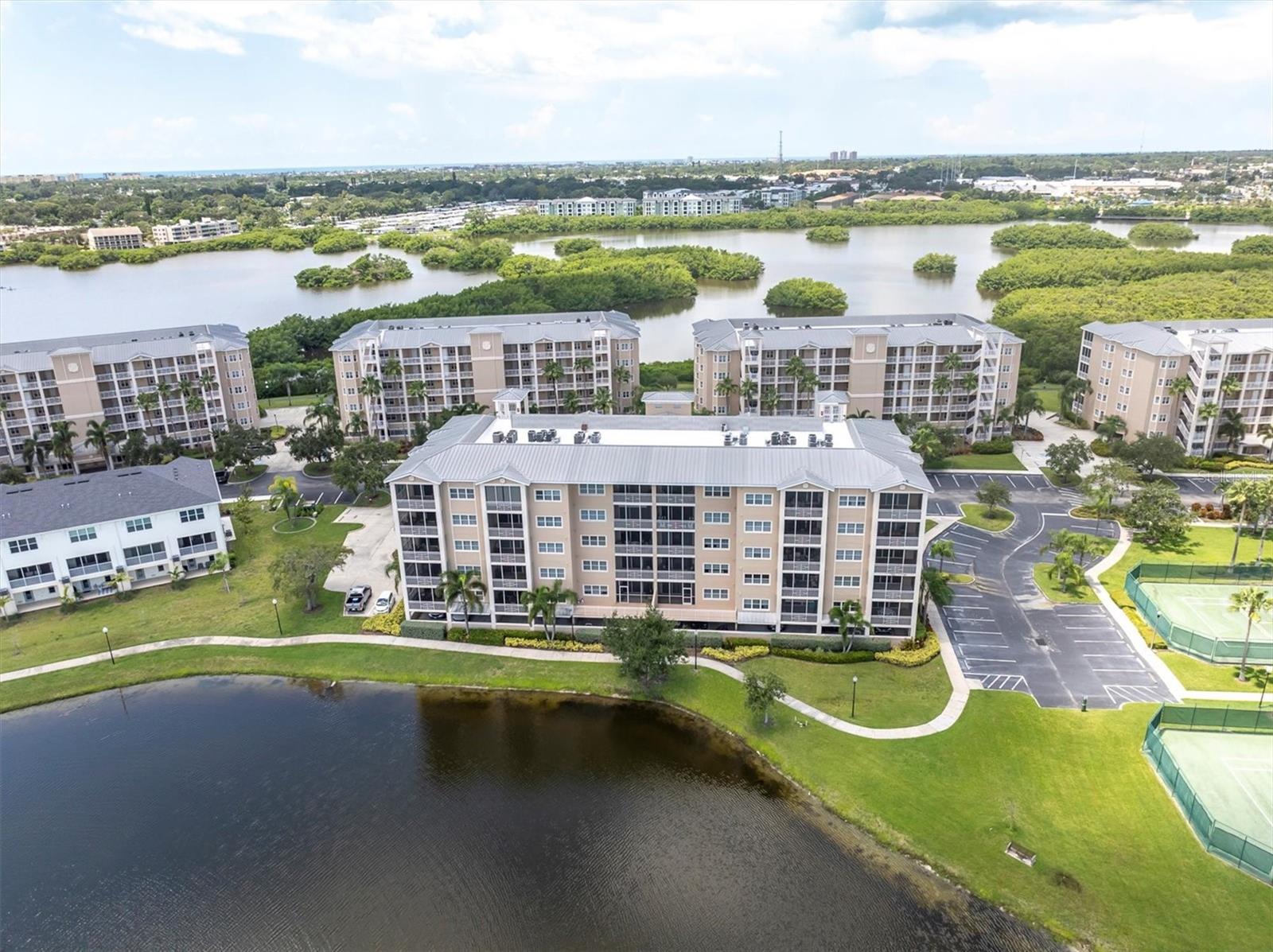 7069 KEY HAVEN ROAD 303