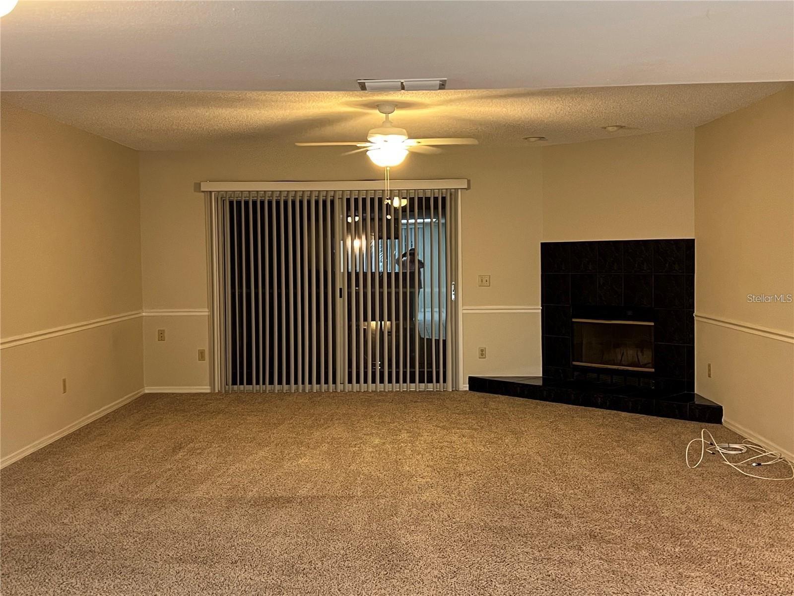 SANDBAR TOWNHOMES - Residential Lease