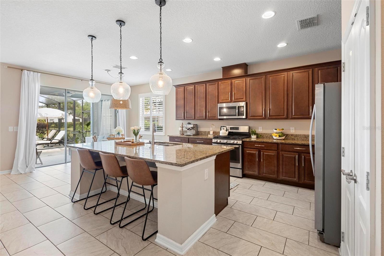 716 RIVIERA BELLA DRIVE