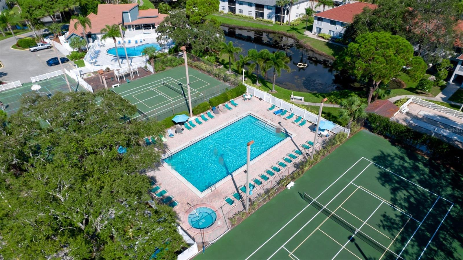 SHOREWALK BATH & TENNIS CLUB 3 - Residential