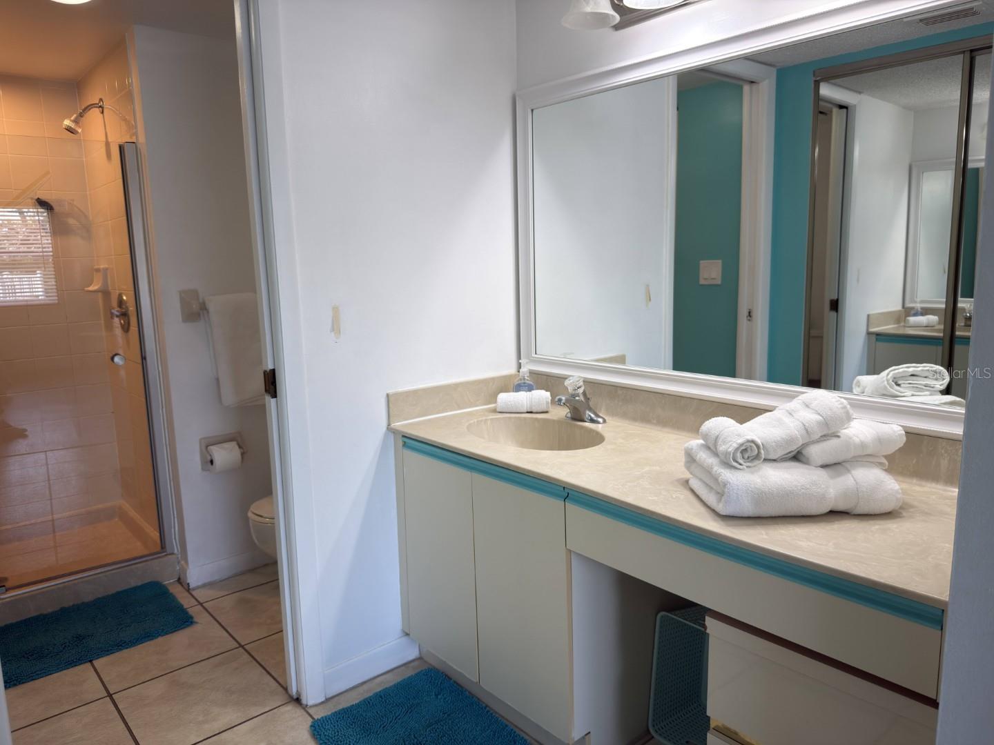 SHOREWALK BATH & TENNIS CLUB 3 - Residential