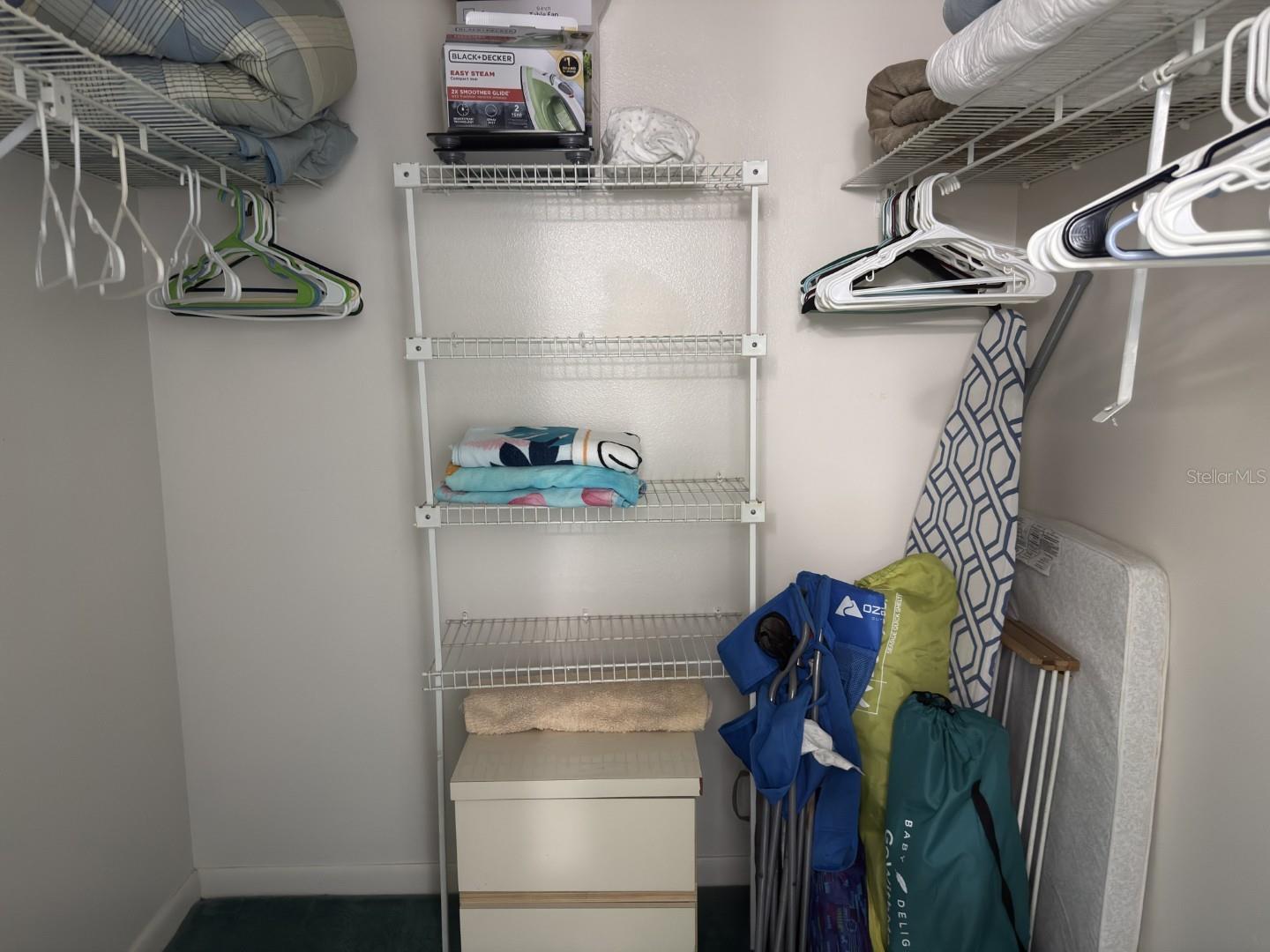 SHOREWALK BATH & TENNIS CLUB 3 - Residential