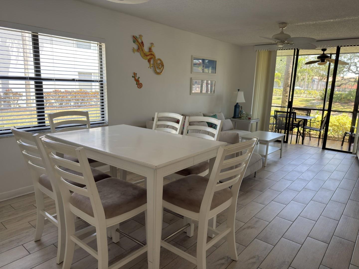 SHOREWALK BATH & TENNIS CLUB 3 - Residential