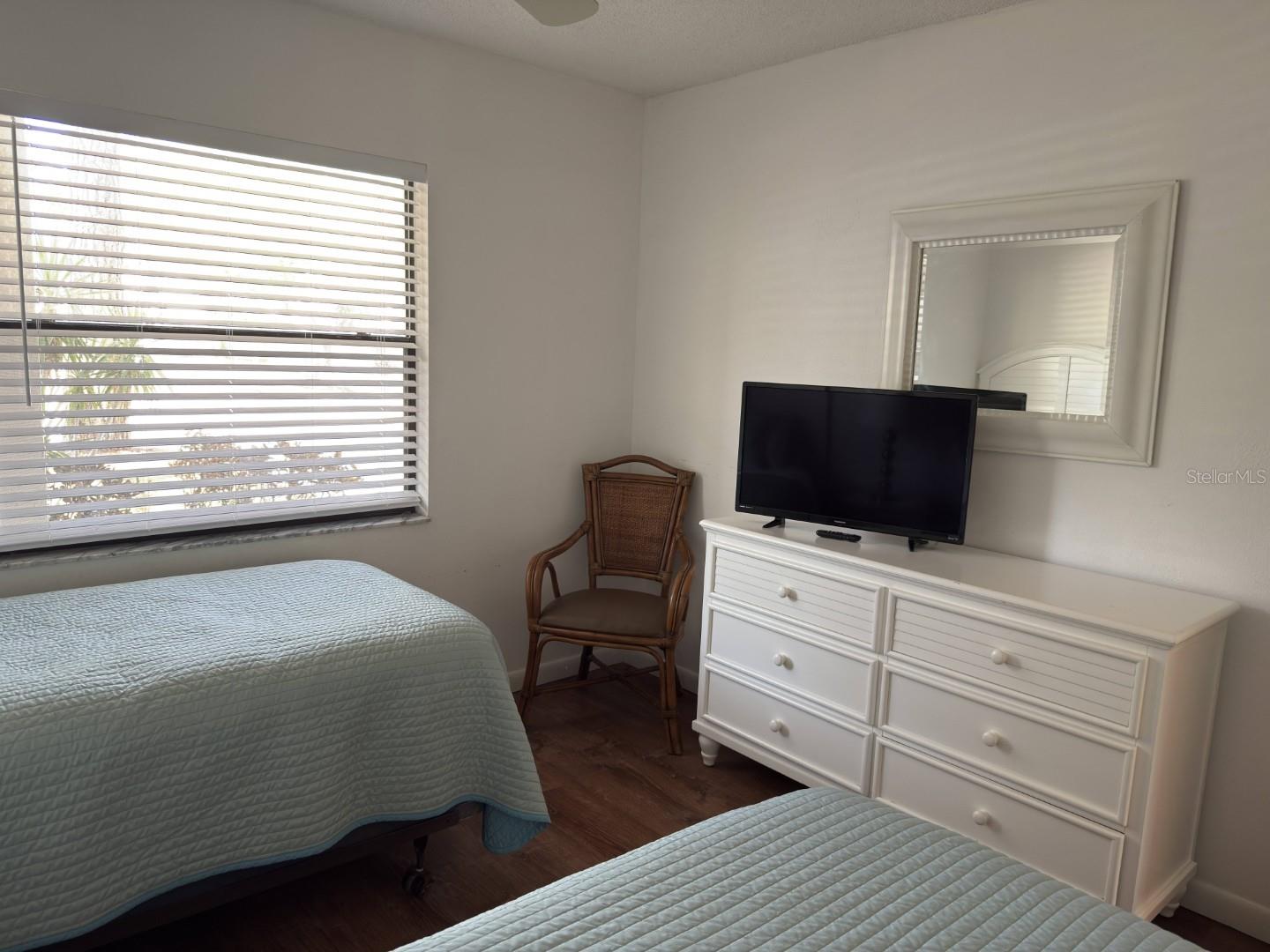 SHOREWALK BATH & TENNIS CLUB 3 - Residential